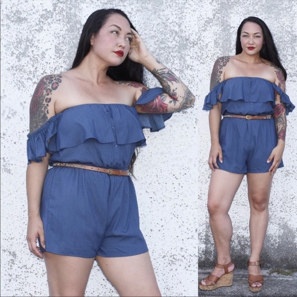 Off the shoulder Chambray Romper - Picture 3 of 4